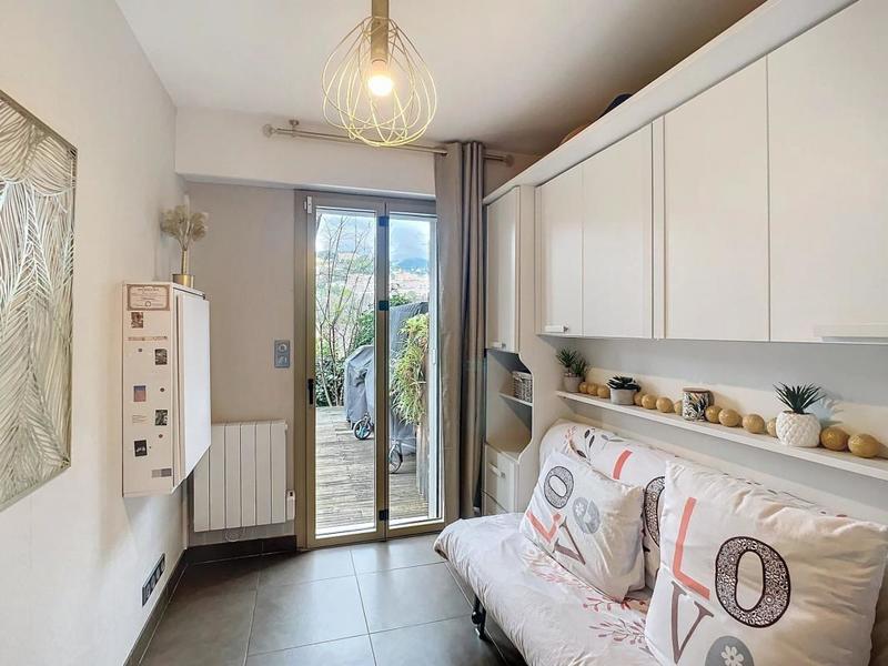 Appartement - 75 m² - 4 pièces