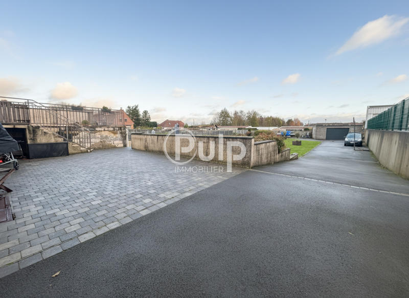 Maison - 150 m² - 8 pièces