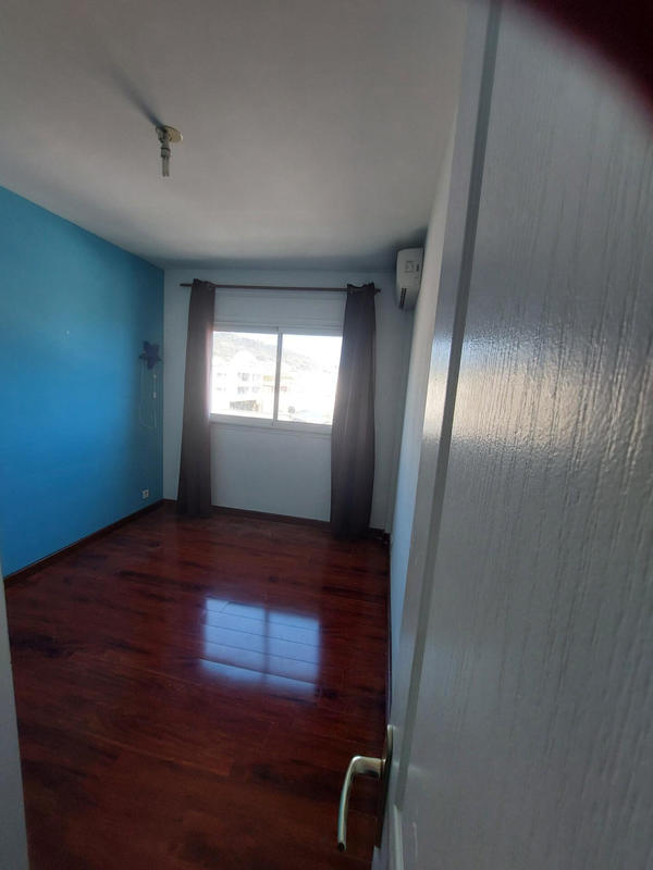 Appartement - 91 m² - 5 pièces