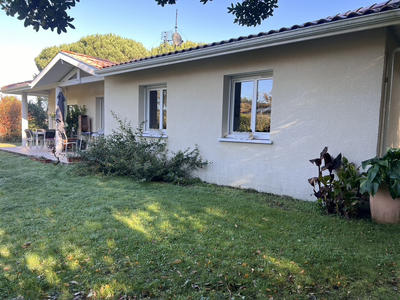 Maison - 111 m² - 4 pièces