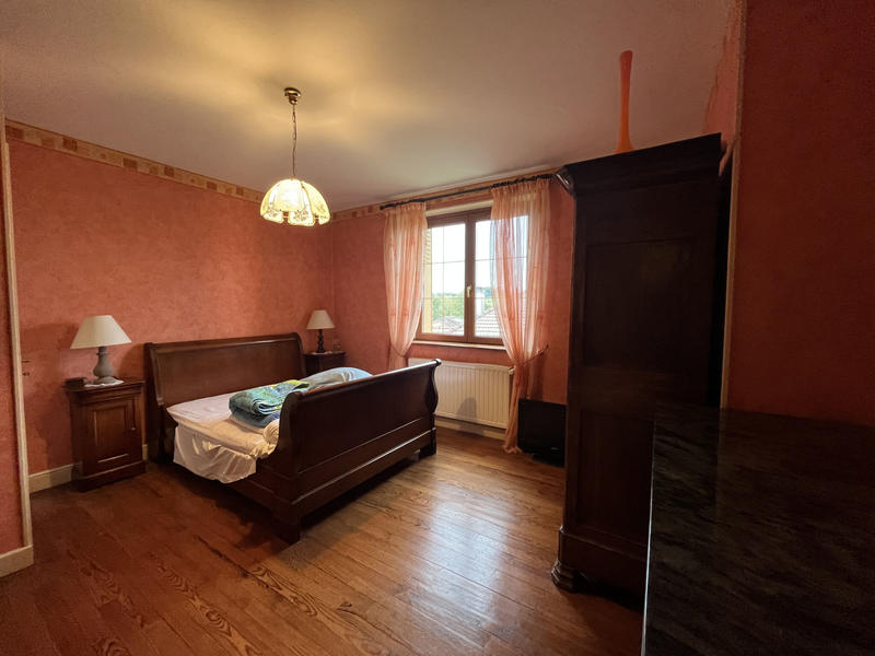 Maison - 177 m² - 6 pièces