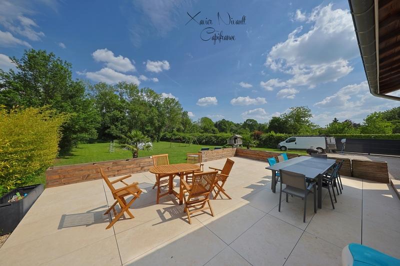 Maison - 160 m² - 5 pièces