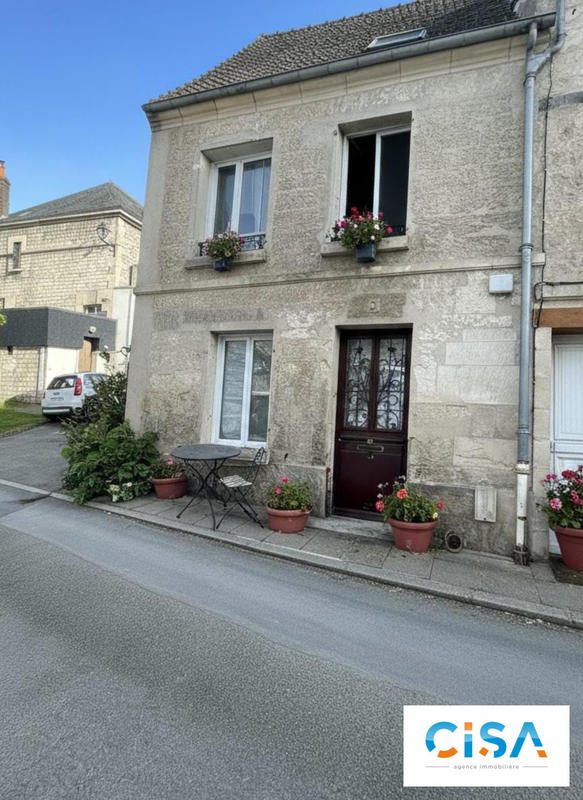 Maison - 97 m² - 5 pièces