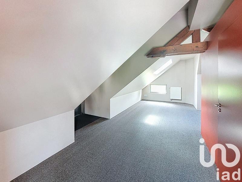 Maison - 204 m² - 7 pièces