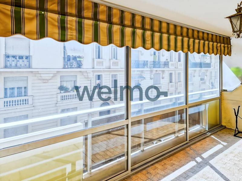 Appartement - 80 m² - 3 pièces