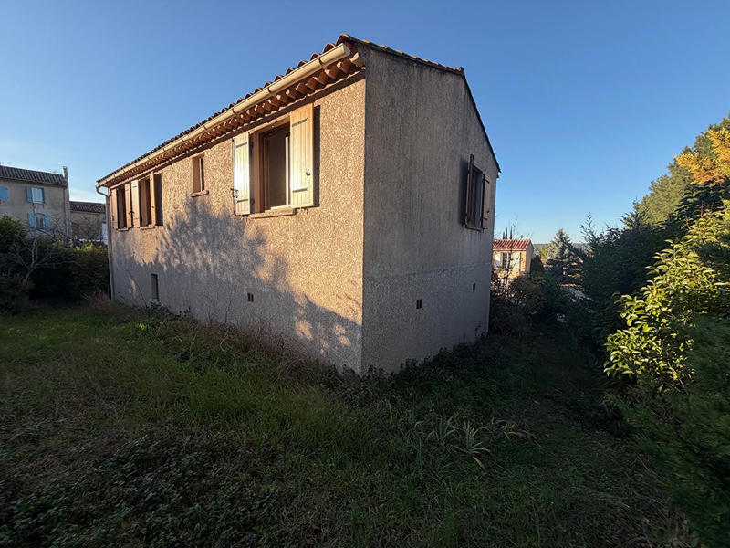 Maison - 102 m² - 6 pièces