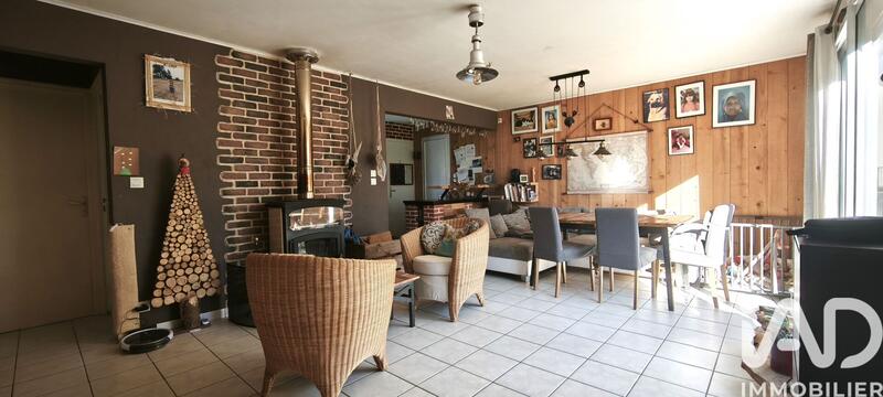 Maison - 98 m² - 5 pièces