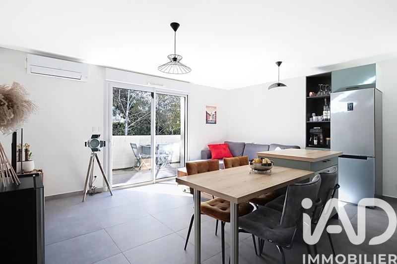 Appartement - 60 m² - 3 pièces