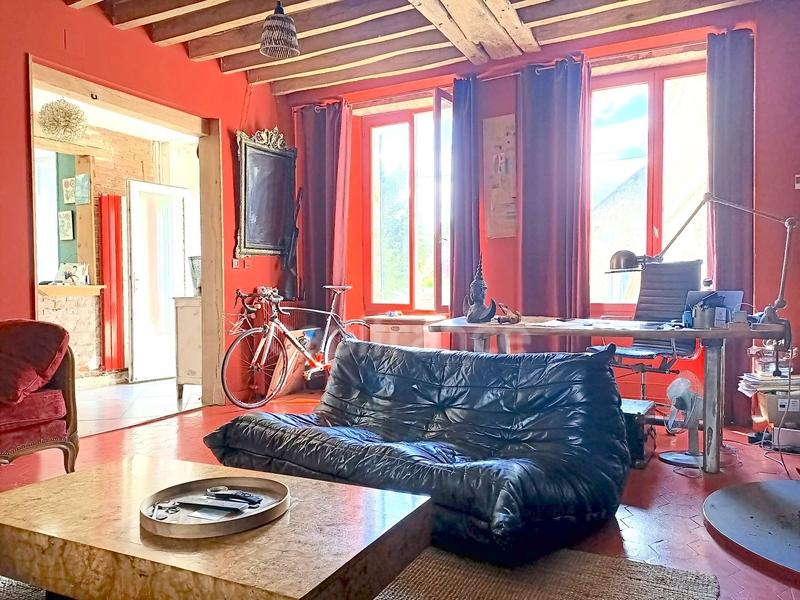 Maison - 140 m² - 5 pièces