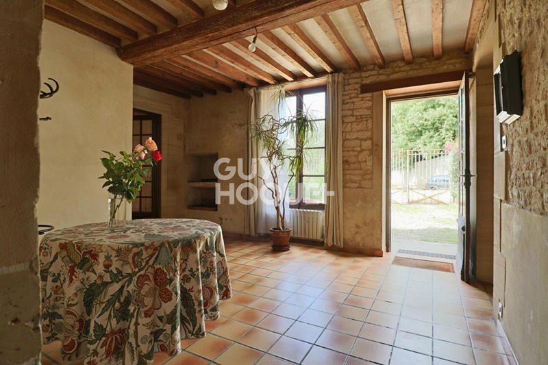 Maison - 236 m² - 10 pièces