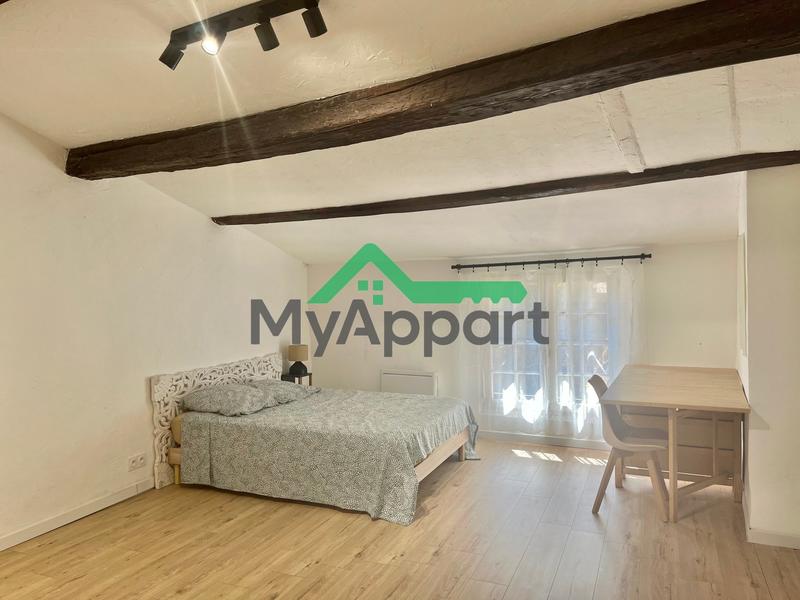 Appartement - 77 m² - 3 pièces