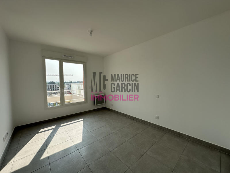 Appartement - 80 m² - 3 pièces