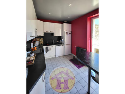 Maison - 178 m² - 7 pièces