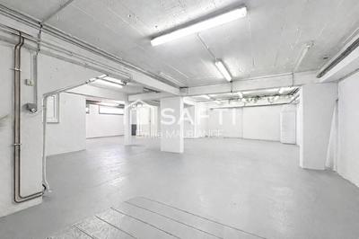 Bureau - 82 m² - 2 pièces