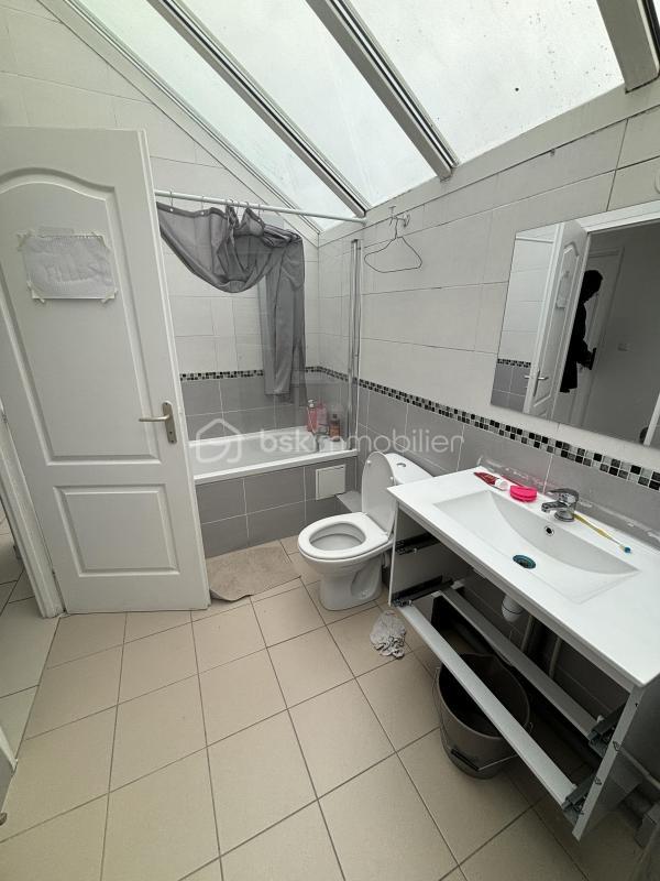 Maison - 11 m² - 1 pièce