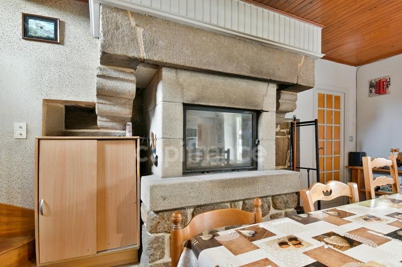 Maison - 196 m² - 8 pièces