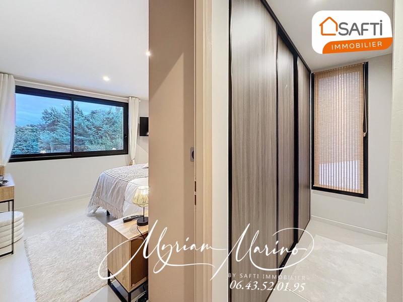 Villa - 180 m² - 8 pièces