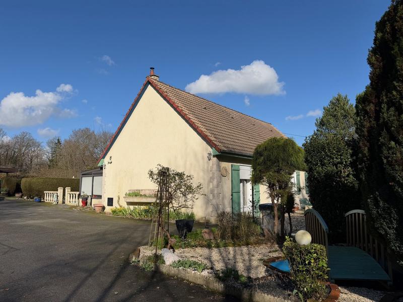 Maison - 105 m² - 4 pièces