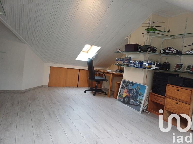 Maison - 171 m² - 11 pièces