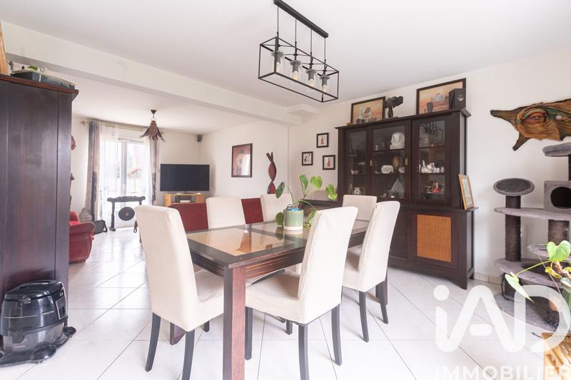 Maison - 136 m² - 6 pièces