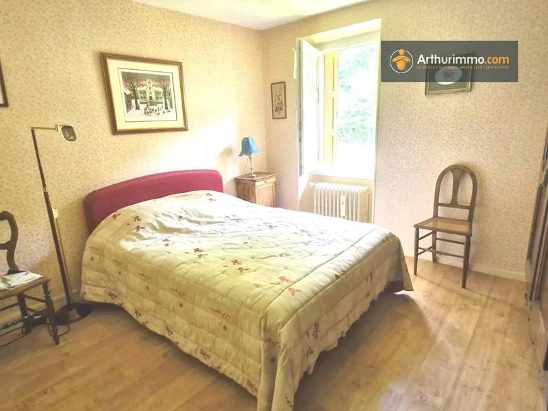 Maison - 137 m² - 6 pièces