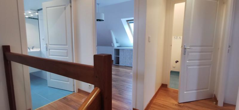 Maison - 195 m² - 6 pièces