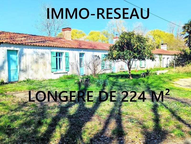 Maison - 223 m² - 9 pièces