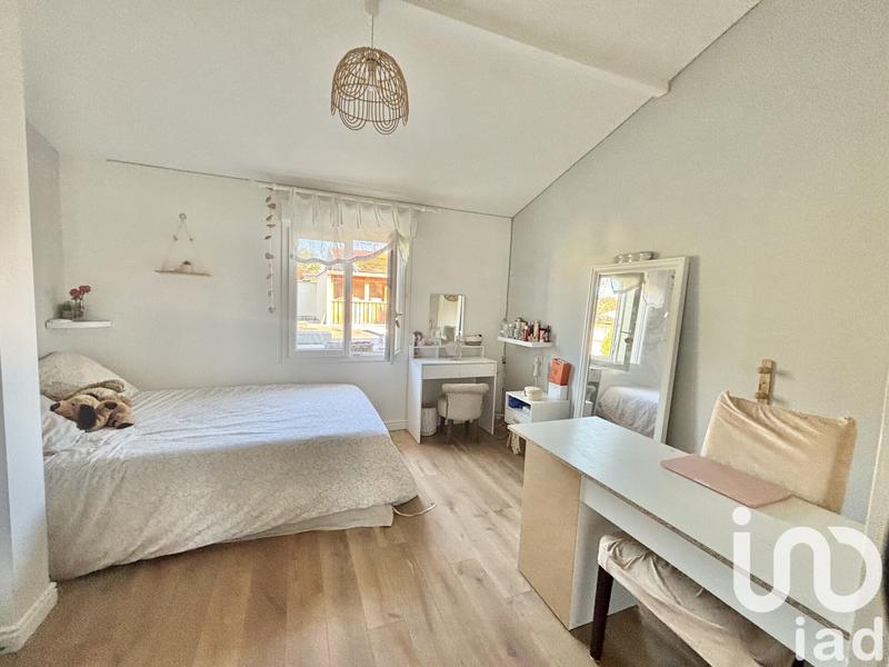 Maison - 212 m² - 5 pièces