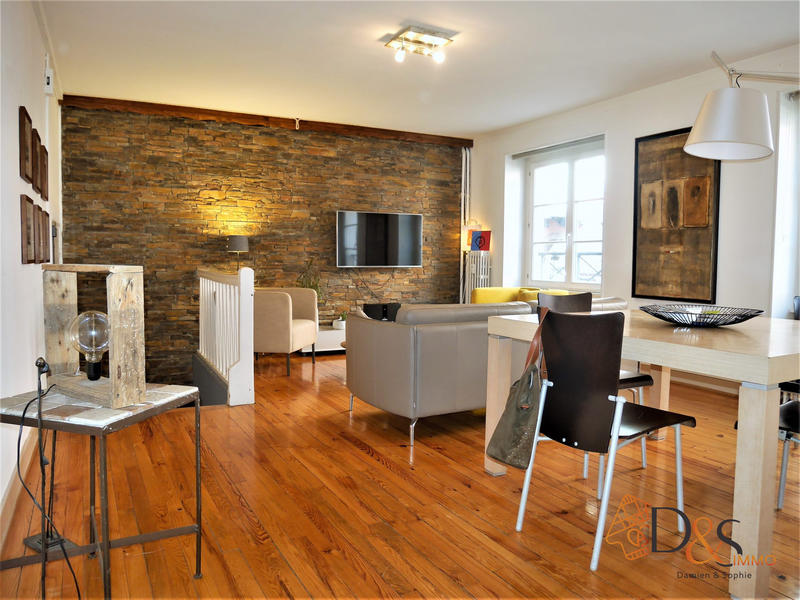 Appartement - 110 m² - 4 pièces