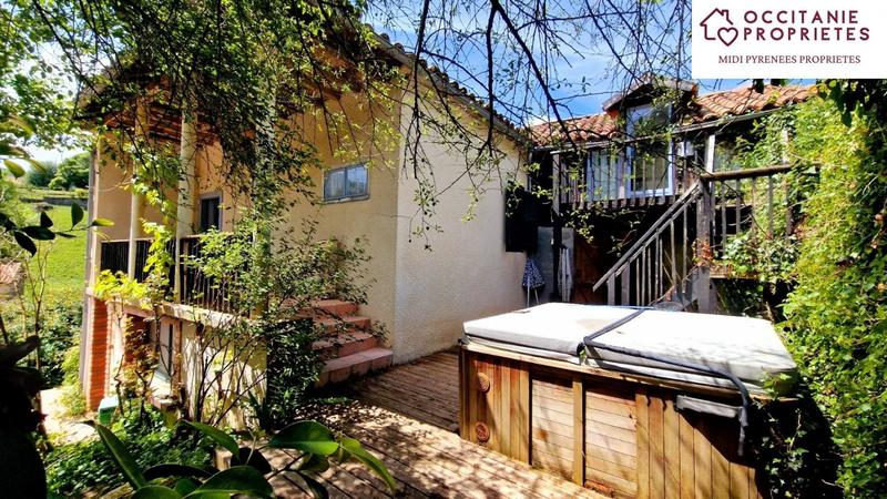 Maison ancienne - 127 m² - 6 pièces