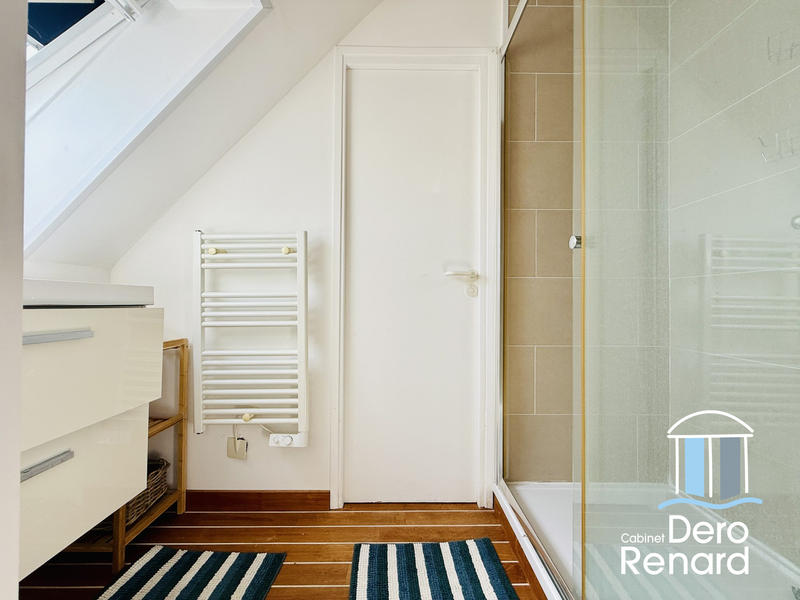 Maison contemporaine - 129 m² - 7 pièces