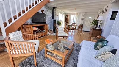 Maison - 126 m² - 5 pièces