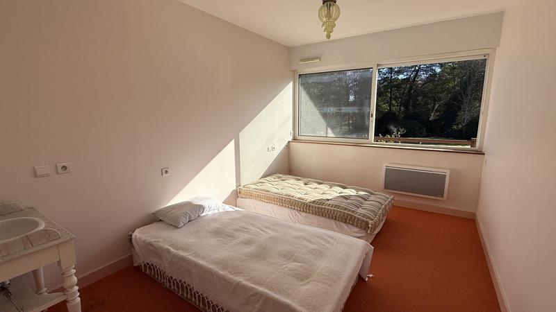 Maison - 235 m² - 7 pièces