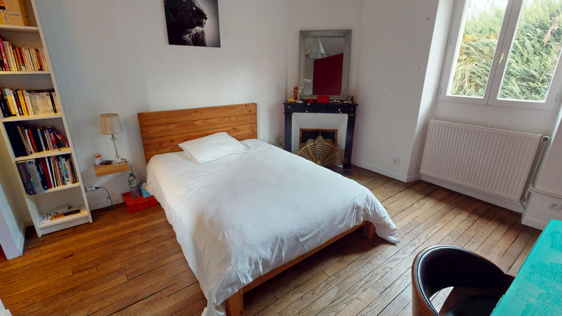 Maison - 168 m² - 7 pièces