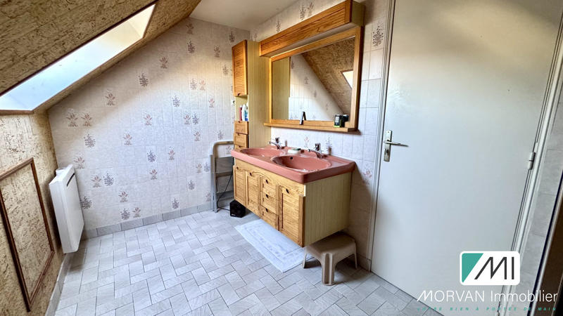 Maison - 136 m² - 6 pièces