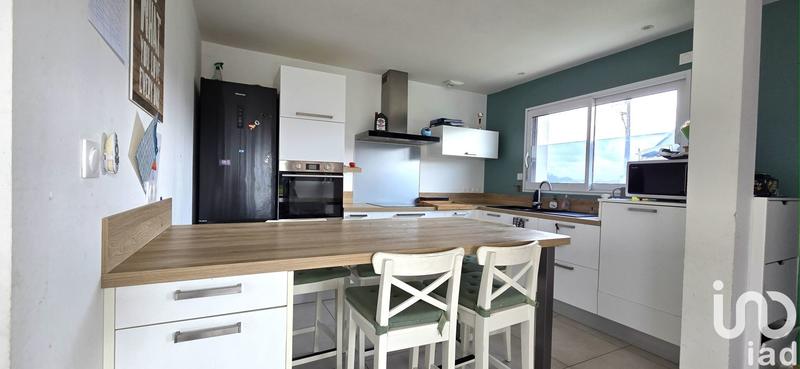 Maison - 99 m² - 4 pièces