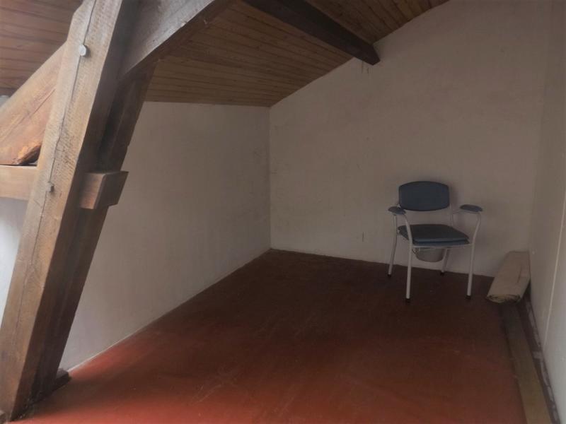 Maison - 230 m² - 8 pièces