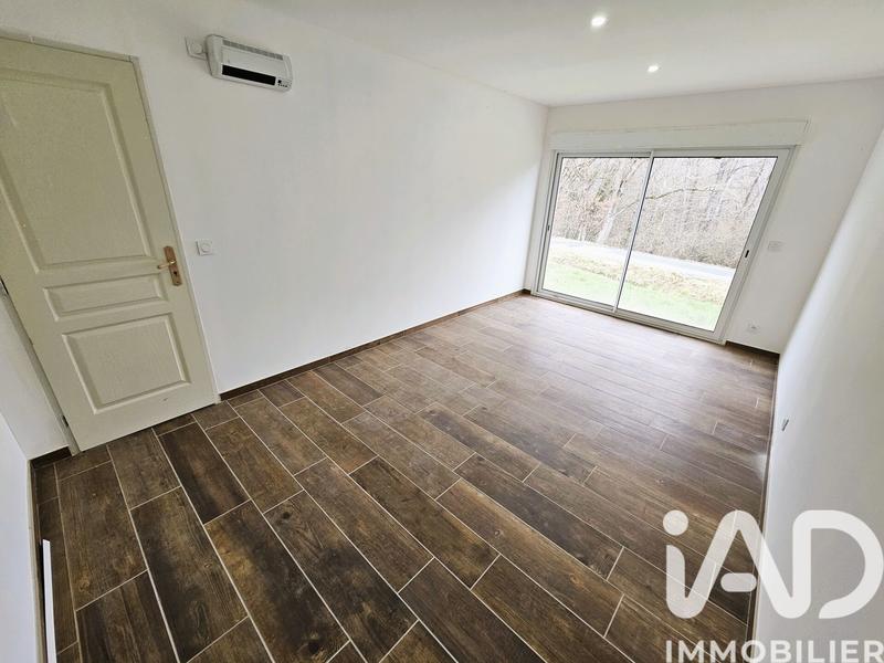 Maison - 137 m² - 5 pièces