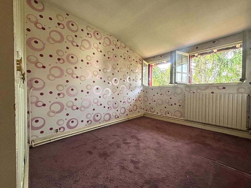 Maison - 157 m² - 8 pièces