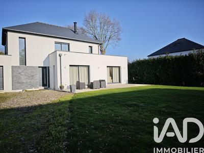 Maison - 135 m² - 5 pièces