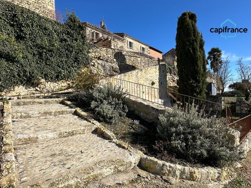 Maison - 137 m² - 5 pièces