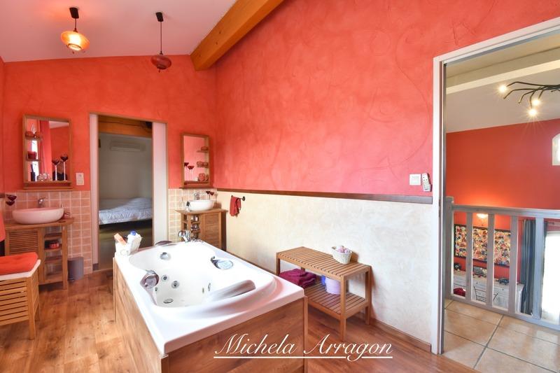 Villa - 210 m² - 7 pièces