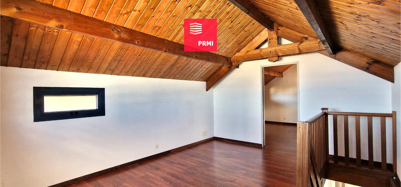 Maison - 97 m² - 5 pièces