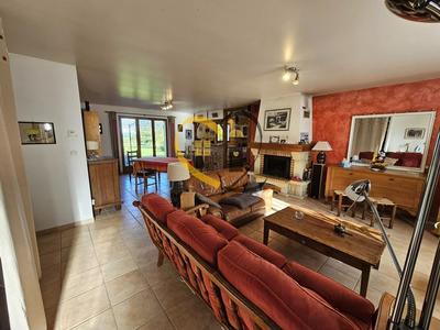 Maison - 130 m² - 5 pièces