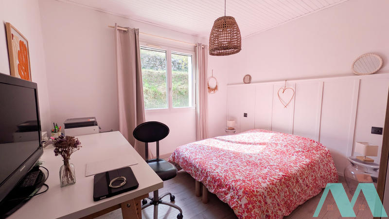 Maison - 102 m² - 4 pièces