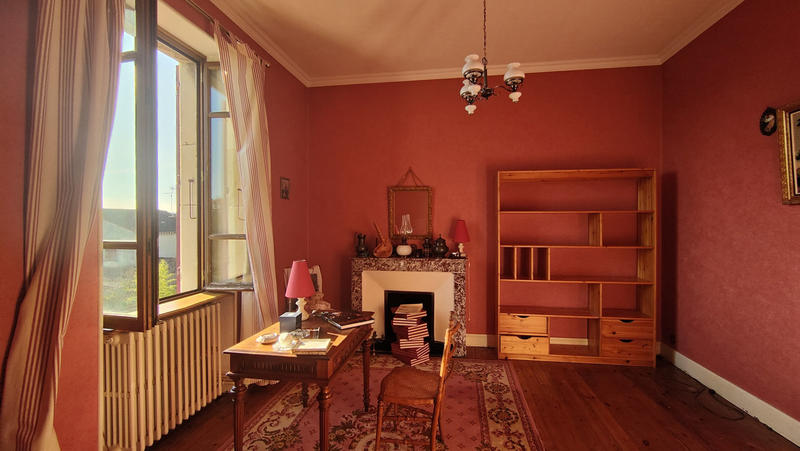 Maison bourgeoise - 137 m² - 6 pièces