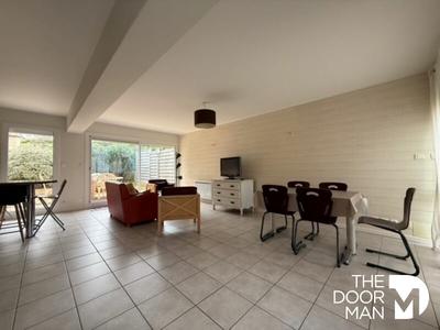 Maison - 91 m² - 4 pièces