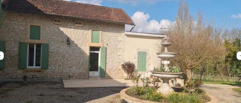 Maison - 90 m² - 3 pièces