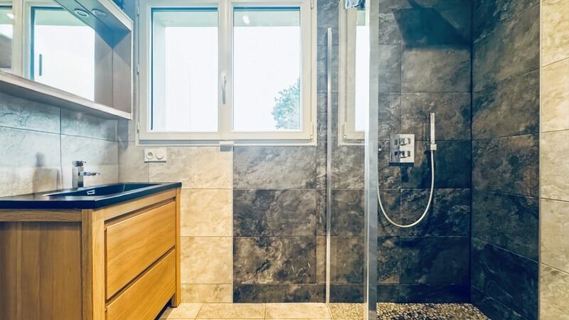 Maison - 180 m² - 5 pièces