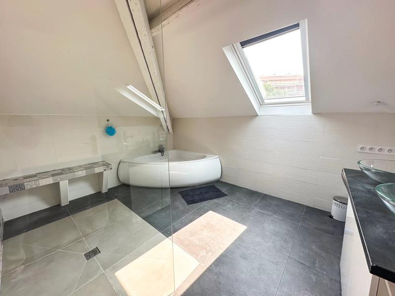 Appartement - 67 m² - 4 pièces